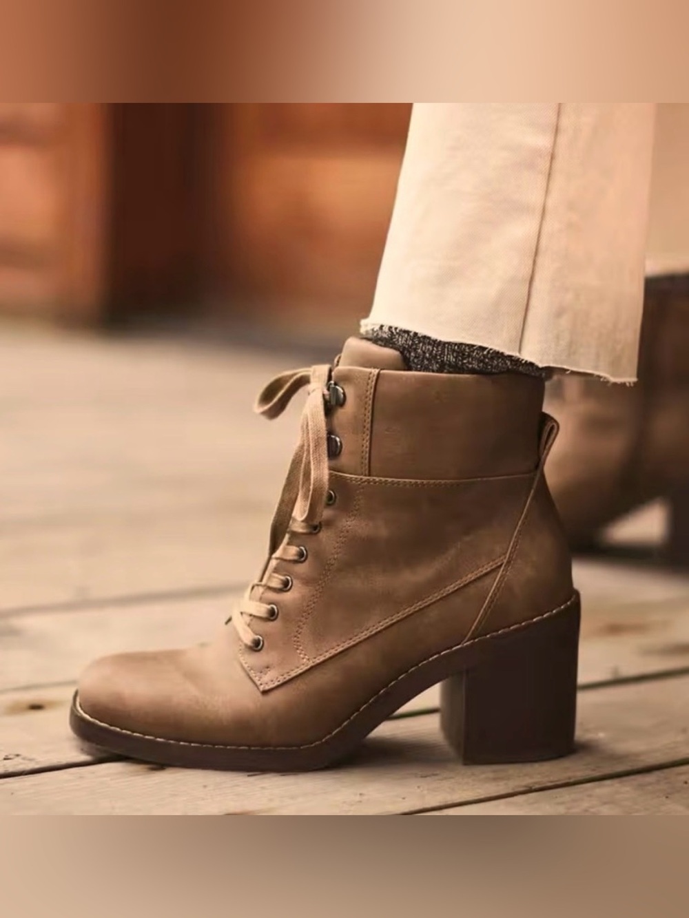 Crown Vintage Elegant Brown Leather Block Heel Ankle Boot Zip-Up Bootie Size 6.5